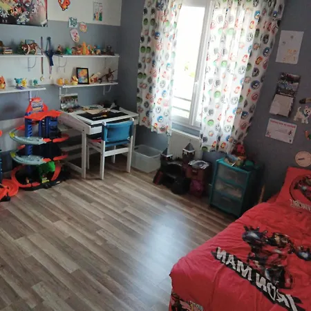 Holiday home Belle Maison Avec 3 Et Jardin *